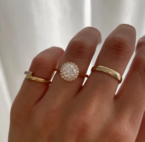 Smart Tips for Shopping for a Solitaire Ring Online